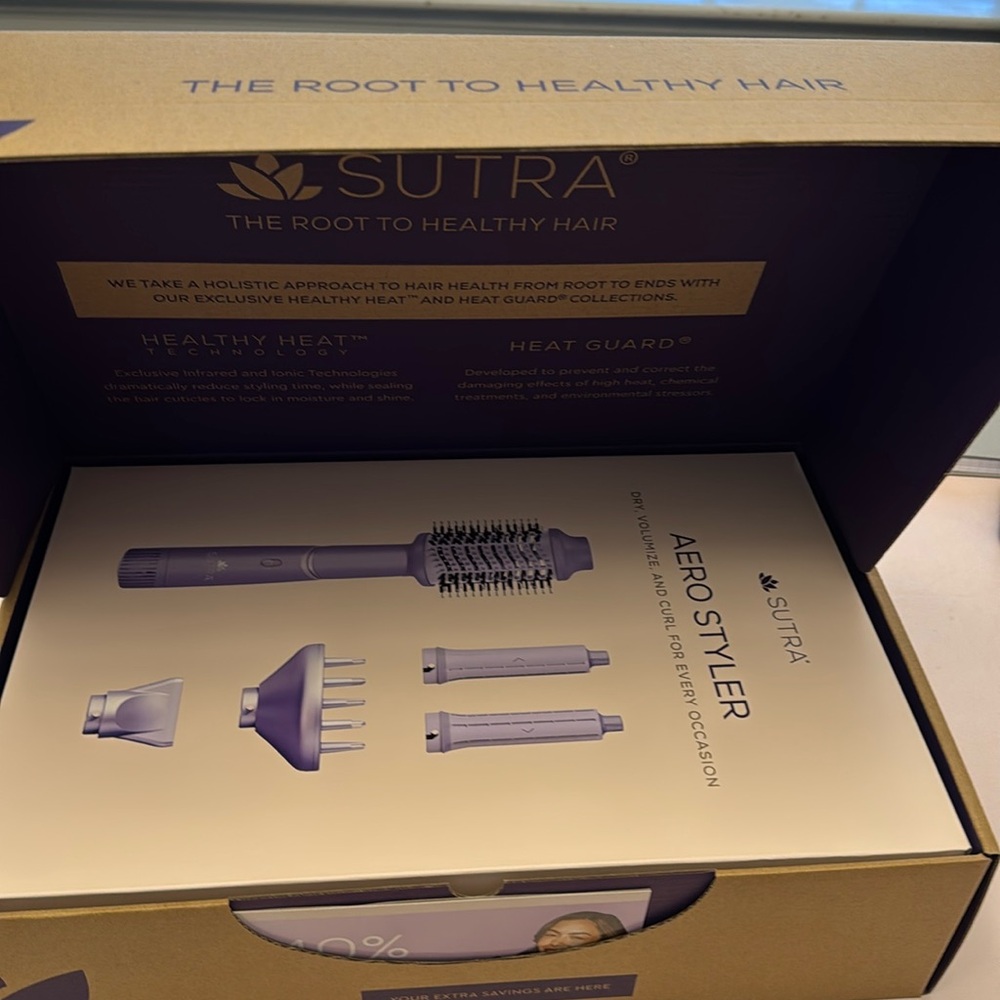 BNIB Sutra Aero Styler, 5 Piece in Purple